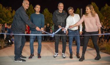 #Jesús María : Inauguró su Centro de Eventos y Deportes