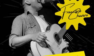 #ColoniaCaroya : Show de Francisco Chavero en la Casa de la Historia