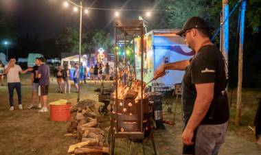 #JESUSMARIA : Más de 10 mil personas disfrutaron de Doña Pipa en el primer fin de semana del Festival