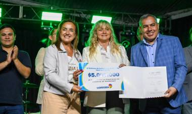 #PROVINCIAL - Myrian Prunotto presidió la 20ª edición del Festival de la Esperanza en Estancia de Guadalupe.