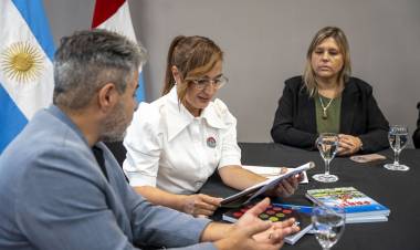 #LEGISLATURA : La vicegobernadora impulsa una agenda de innovación educativa y liderazgo