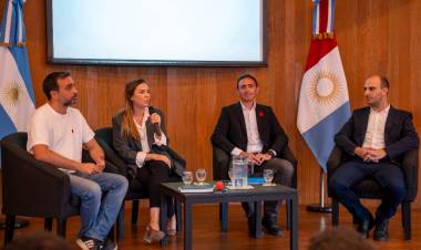 #PROVINCIALES: La Legislatura realizó una charla sobre políticas de memoria, verdad y justicia