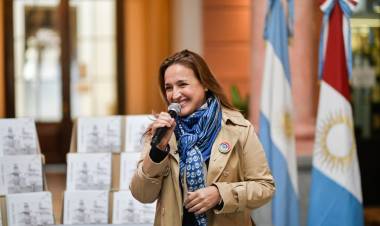 #Provinciales : Prunotto encabezó la presentación de “Palabra Tomada”