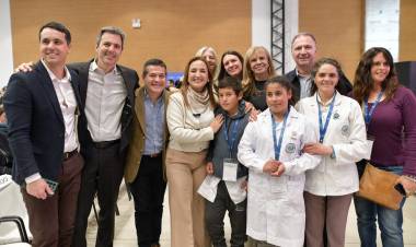 #PROVINCIALES: En la 58º Feria de Ciencias, Prunotto destacó el valor del conocimiento para el desarrollo de Córdoba