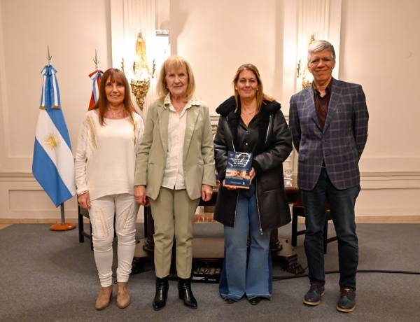#PROVINCIALES: Presentaron un libro sobre legislación educativa de la provincia de Córdoba