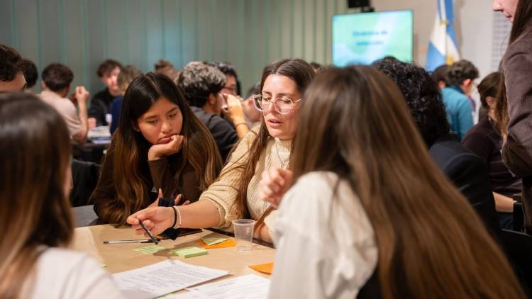 #PROVINCIALES : Arrancó en la Legislatura un curso del programa Clima Sur destinado a jóvenes