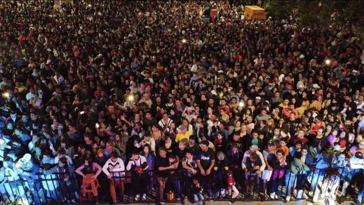 JESUS MARIA: más de 15 mil personas vivieron el Carnaval a pura fiesta