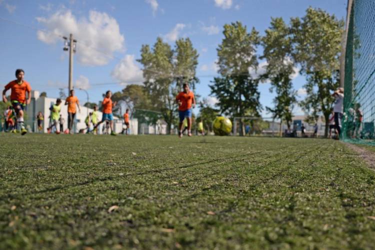#Sinsacate : Encuentro de fútbol infantil en el Polideportivo Municipal