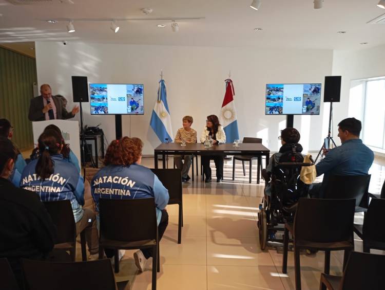 #PROVINICAL - Reconocimiento legislativo al proyecto “Plantas y Plantitas Especiales para Vecinos Especiales”