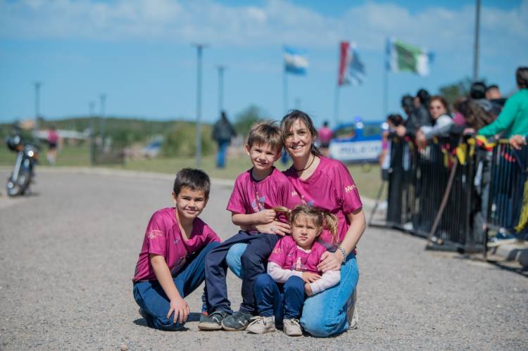 #SINSACATE - Gran convocatoria en el Sinsacate Running Cross y Family Day