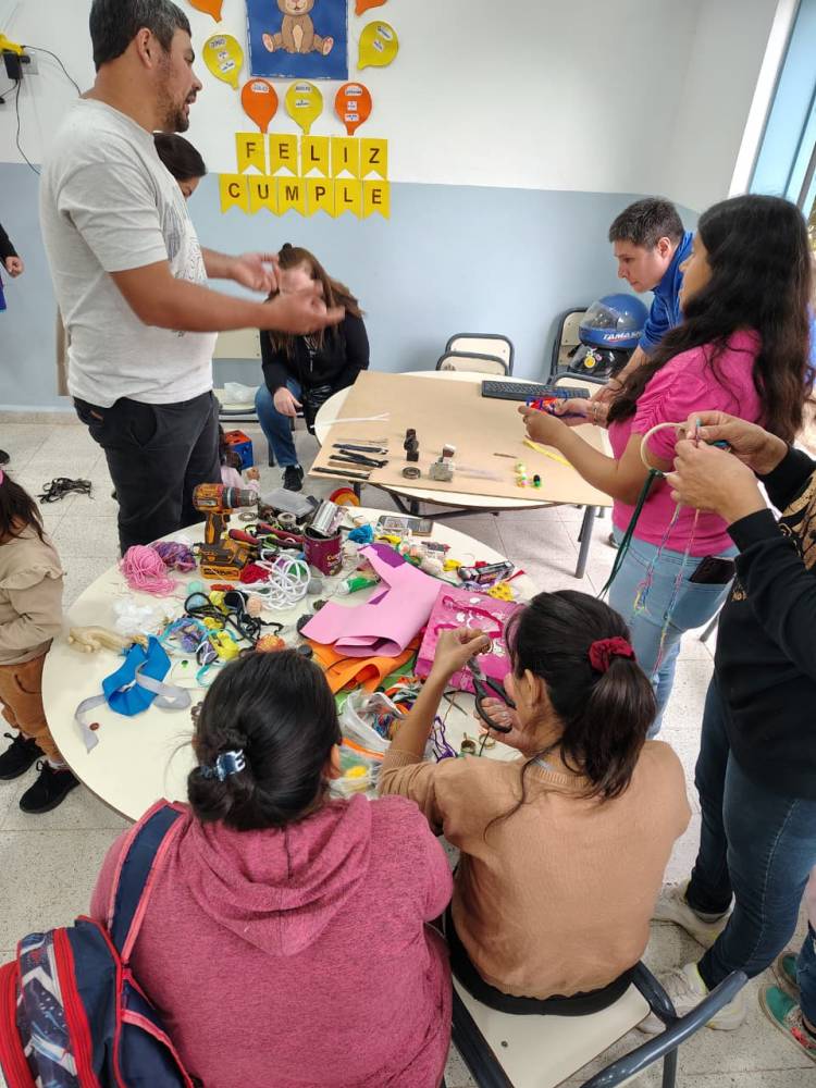 #ColoniaCaroya: Colonia Caroya, Distinguida por UNICEF, cierra noviembre con agenda focalizada en los Derechos, Salud y Participación