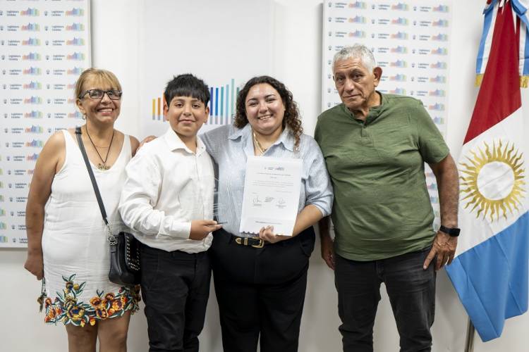 #Provinciales: La Legislatura de Córdoba reconoció al niño Maikol Paz