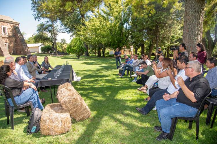 #JesusMaria: Se lanzó oficialmente la “Cumbre de Campeones 2026”, el gran encuentro nacional del Caballo Criollo
