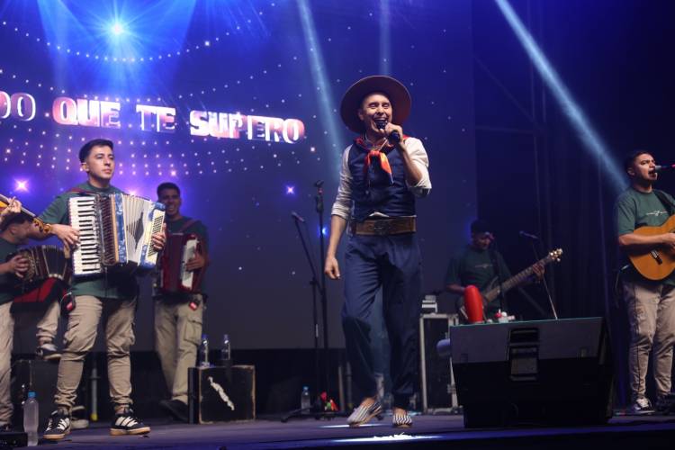 #COLONIACAROYA: Colonia Caroya vivió un Aniversario inolvidable