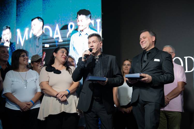 #SINSACATE: “Moda y Glam” – Segunda Edición: éxito total en Sinsacate con gran convocatoria*