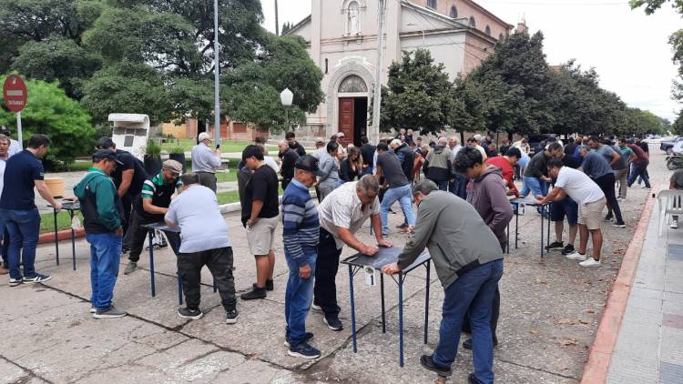 #COLONIACAROYA: Más de 30 parejas en el Campeonato de Mora