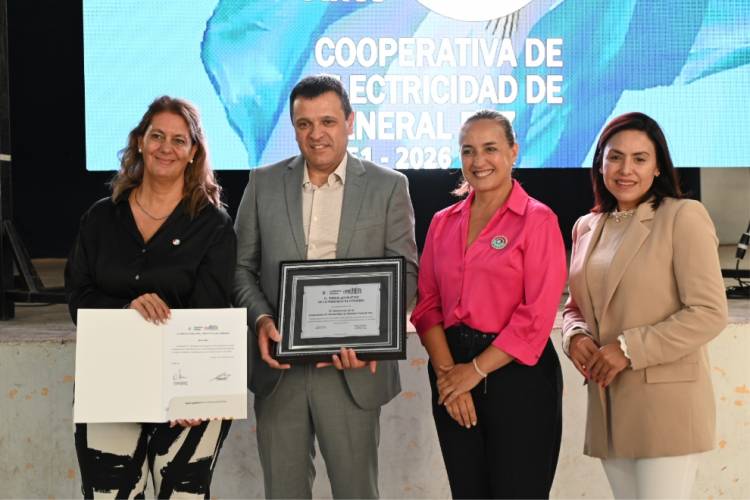 #PROVINCIALES: Prunotto ratificó el compromiso con el cooperativismo en el 75° aniversario de la Cooperativa de Estación General Paz