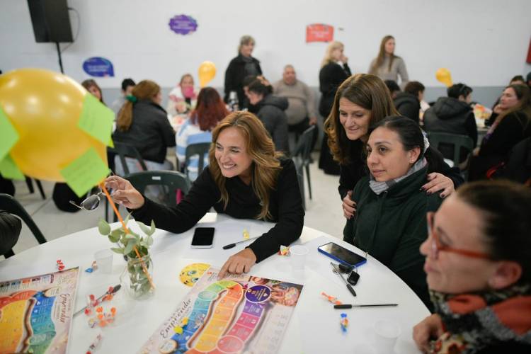 #PROVINCIALES: Prunotto encabezó en Malvinas Argentinas un encuentro para potenciar el liderazgo y el emprendedurismo femenino