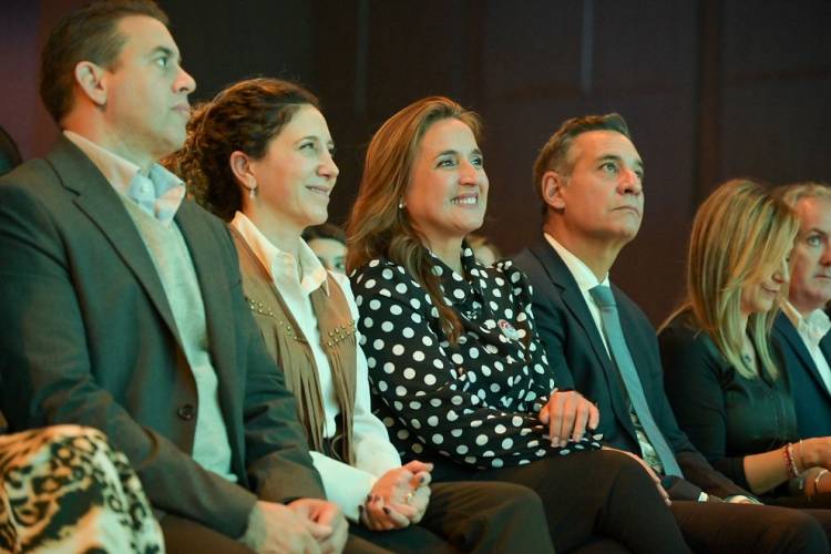 #PROVINCIAL - Myrian Prunotto participó en la apertura de Emprende Day