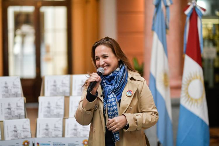 #Provinciales : Prunotto encabezó la presentación de “Palabra Tomada”